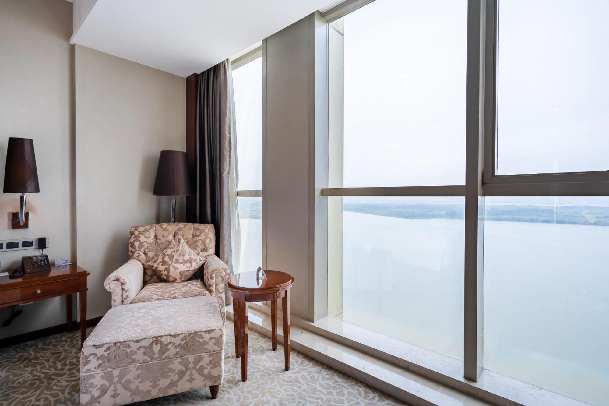 Hotel Crowne Plaza Zhenjiang By Ihg Exteriér fotografie