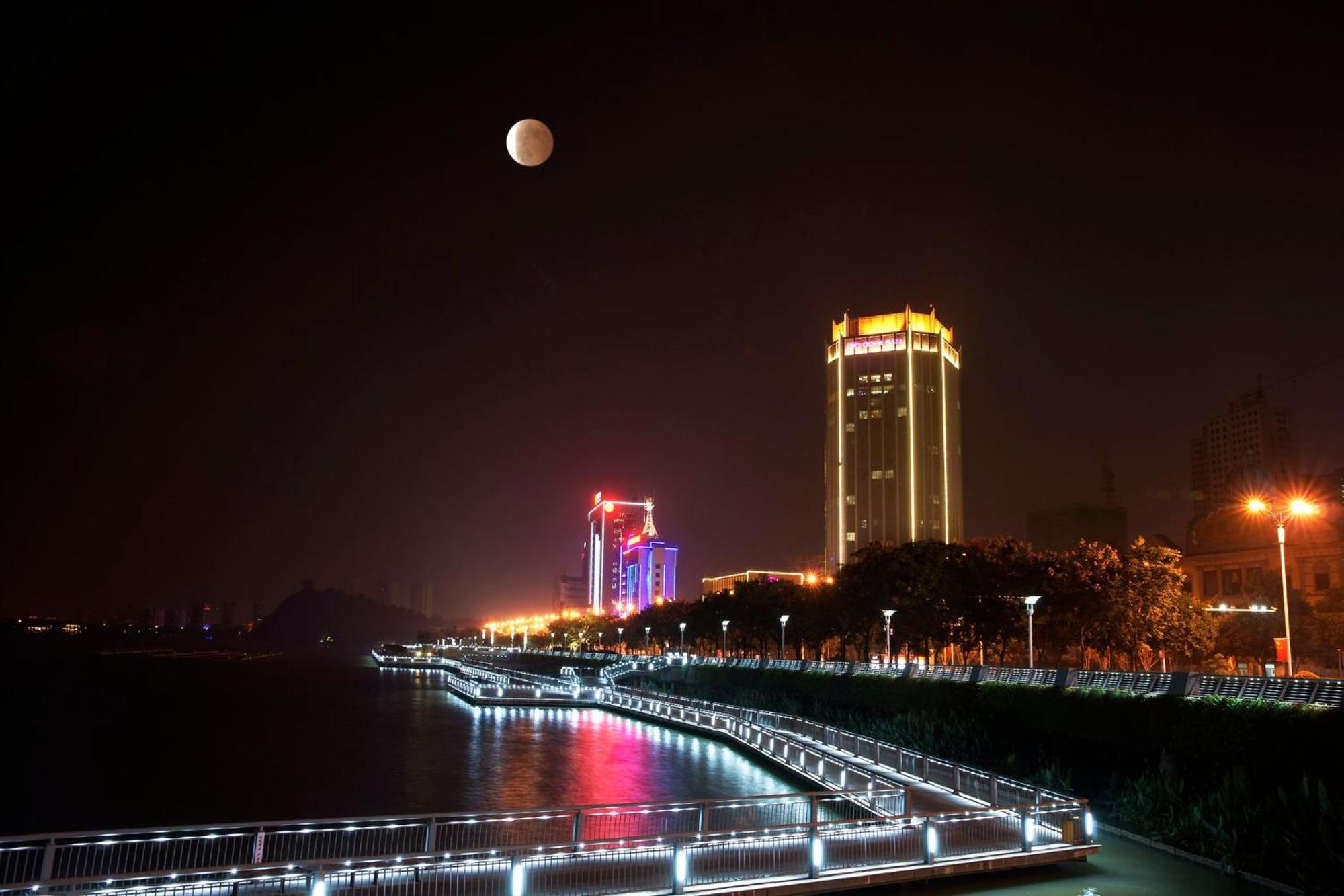 Hotel Crowne Plaza Zhenjiang By Ihg Exteriér fotografie